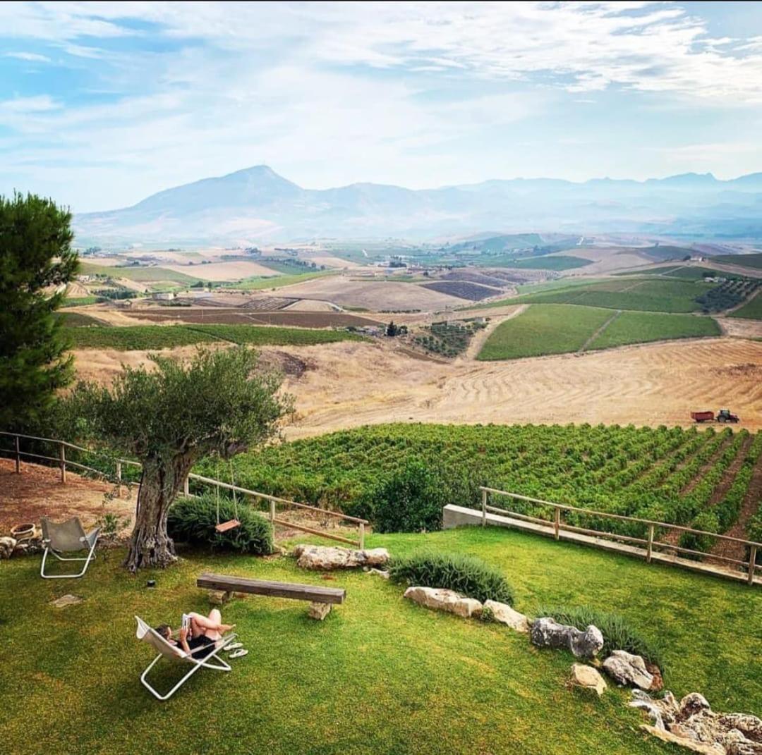Villa Agriturismo Antichi Granai Calatafimi Exterior foto