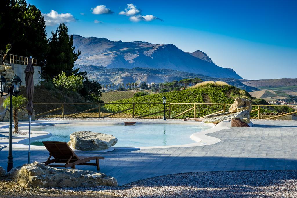 Villa Agriturismo Antichi Granai Calatafimi Exterior foto