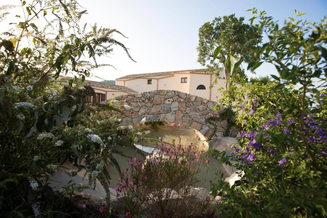 Villa Agriturismo Antichi Granai Calatafimi Exterior foto